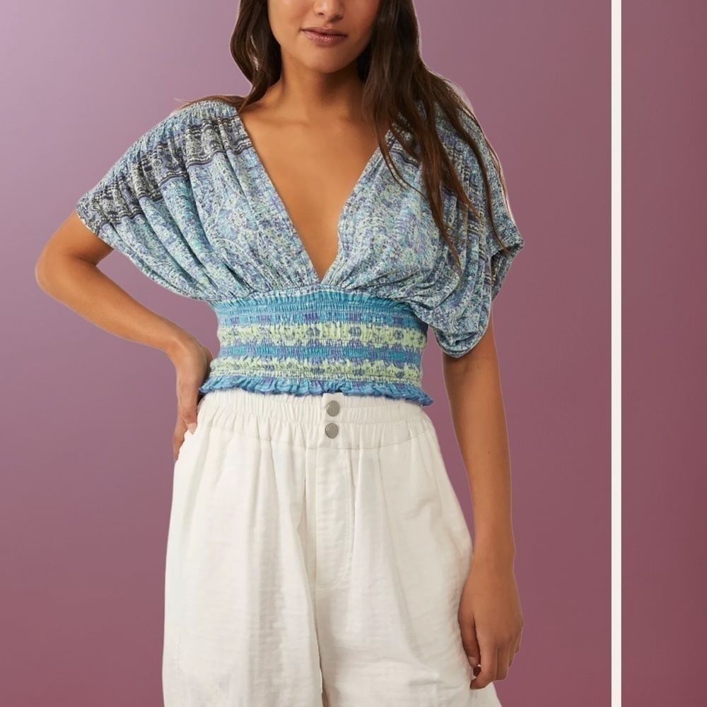 FREE PEOPLE Next Vacation Deep V-Neck Open Back Smocked Waist Top NWT/MD - Picture 5 of 14